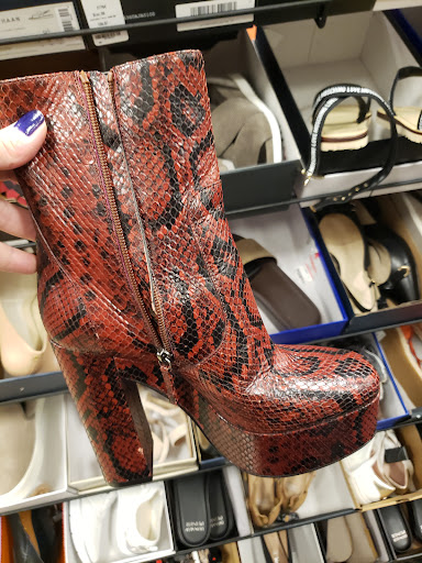 Department Store «Nordstrom Rack South Bay MarketPlace», reviews and photos, 1517 Hawthorne Blvd, Redondo Beach, CA 90278, USA