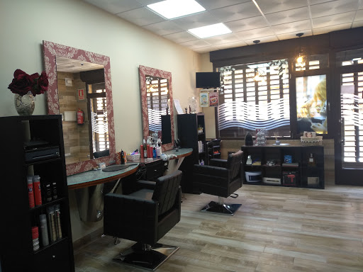 Peluquería Tere Unisex en Navahermosa, Toledo