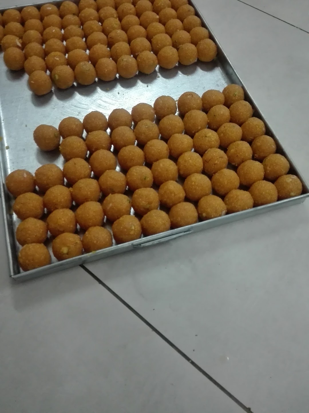 SRI KMS Sweets
