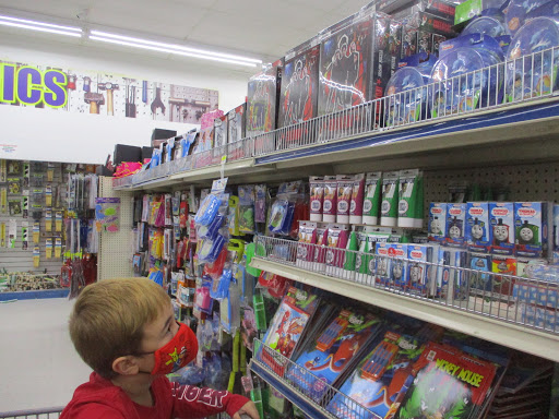 Dollar Store «King Dollar», reviews and photos, 707 E Davis St, Conroe, TX 77301, USA