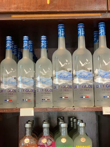 Wine Store «Wine Society», reviews and photos, 41 Northern Blvd, Greenvale, NY 11548, USA