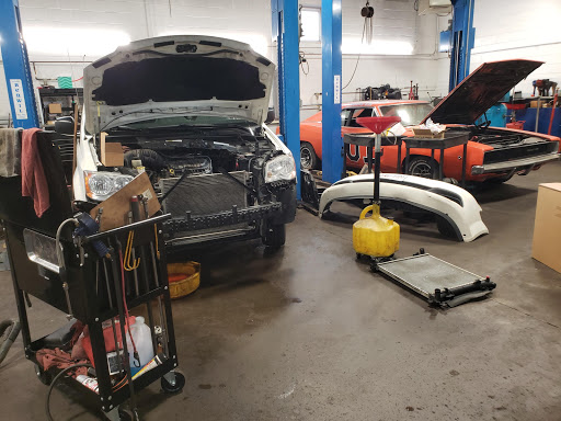 Auto Repair Shop «Middleton Transmission & Auto Repair», reviews and photos, 14 Lonergan Rd, Middleton, MA 01949, USA