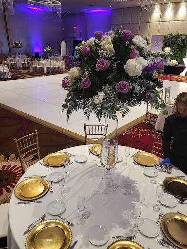 Event Venue «Chateau Luxe Event Venue», reviews and photos, 1175 E Lone Cactus Dr, Phoenix, AZ 85024, USA