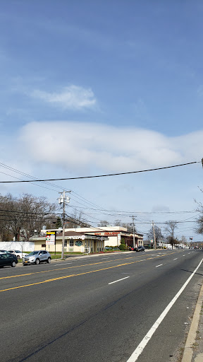 Used Car Dealer «Huntington Auto Mall», reviews and photos, 493 E Jericho Turnpike, Huntington Station, NY 11746, USA