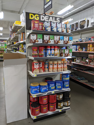 Discount Store «Dollar General», reviews and photos, 510 S Virginia St, Terrell, TX 75160, USA