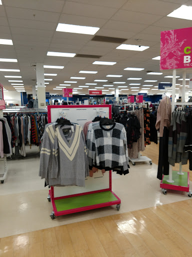 Department Store «Marshalls», reviews and photos, 32 Lyman St, Westborough, MA 01581, USA