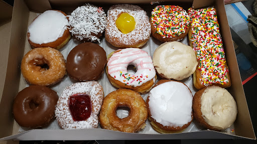 Donut Shop «Dunk Donuts», reviews and photos, 1912 Lake St, Melrose Park, IL 60160, USA