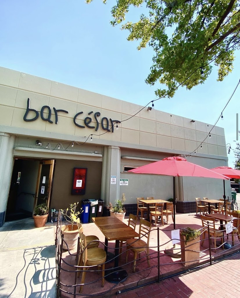 Bar César 94611