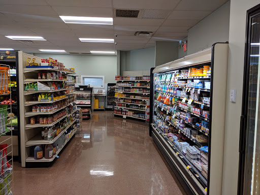 Market «Cummings Market», reviews and photos, 3 Alfred Rd, Kennebunk, ME 04043, USA