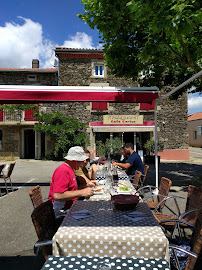 Atmosphère du Restaurant Café Cerise à Saint-Joseph - n°3