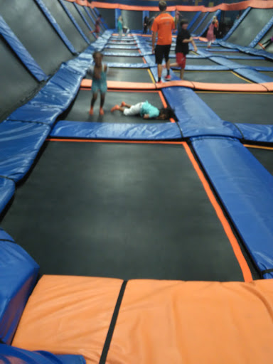 Amusement Center «Sky Zone Trampoline Park», reviews and photos, 459 Orange Point Dr E, Lewis Center, OH 43035, USA