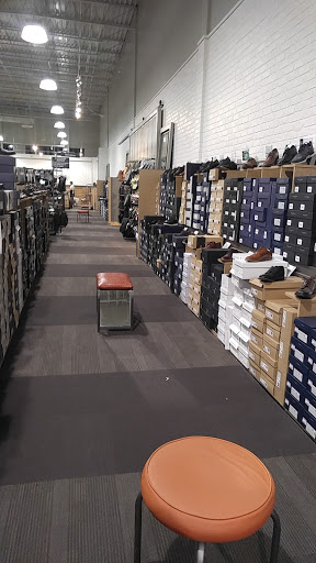 Shoe Store «DSW Designer Shoe Warehouse», reviews and photos, 12997 Fair Lakes Shopping Center, Fairfax, VA 22033, USA