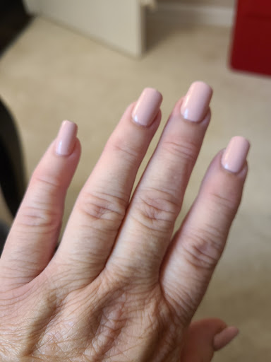 Nail Salon «Dallas Beauty Lounge», reviews and photos, 609 Washington Pike #13, Bridgeville, PA 15017, USA