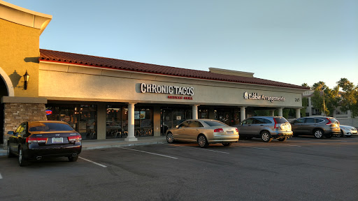 Shopping Mall «Bell Towne Plaza», reviews and photos, 245 E Bell Rd, Phoenix, AZ 85022, USA