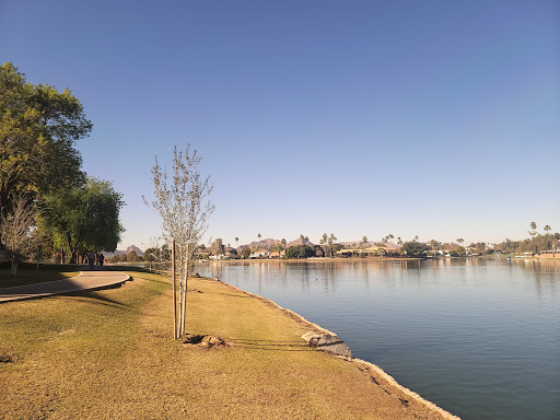 Shopping Mall «Mercado Del Lago Mall», reviews and photos, 8320 N Hayden Rd, Scottsdale, AZ 85258, USA