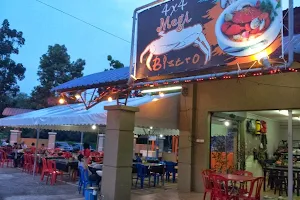 4 x 4 Megi Ketam Bistro Kemaman image