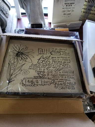 Christian Book Store «St. George Christian Books and Gifts», reviews and photos, 10904 Baltimore St NE, Blaine, MN 55449, USA