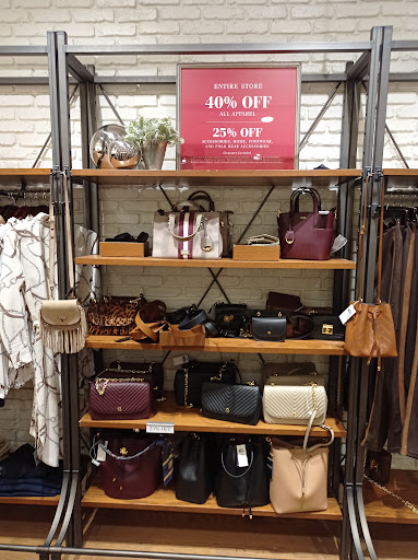 Clothing Store «Polo Ralph Lauren Factory Store», reviews and photos, 8200 Vineland Ave #500, Orlando, FL 32821, USA