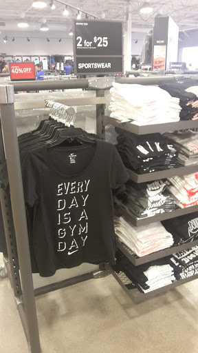 Clothing Store «Nike Factory Store», reviews and photos, 10801 Corkscrew Rd D-177, Estero, FL 33928, USA