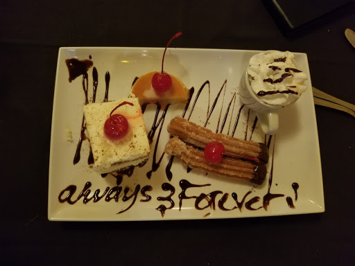 Latin American Restaurant «De La Vega Restaurante y Galeria», reviews and photos, 128 N Woodland Blvd, DeLand, FL 32720, USA