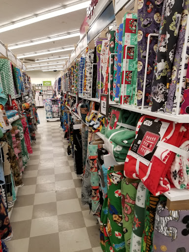 Fabric Store «Jo-Ann Fabrics and Crafts», reviews and photos, 8208 Tamarack Village, Woodbury, MN 55125, USA