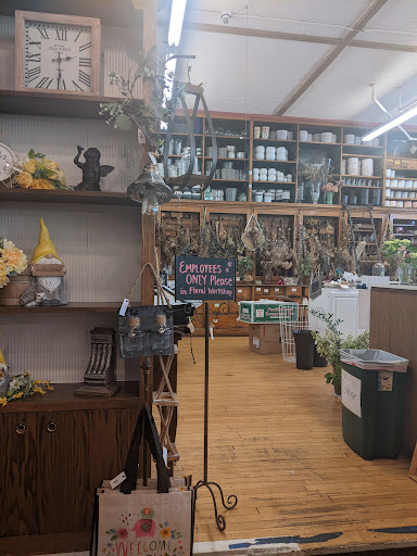 Florist «The Flower Lady», reviews and photos, 1417 Underwood Ave, Milwaukee, WI 53213, USA