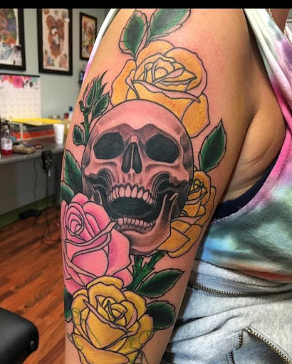 Tattoo Shop «Skin Thrills Tattoo & Body Piercing Studio», reviews and photos, 5005 Williamson Rd, Roanoke, VA 24012, USA