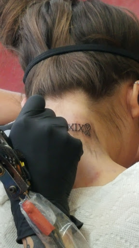 Tattoo Shop «Red Room Tattoo», reviews and photos, 231 Nord Ave, Chico, CA 95928, USA