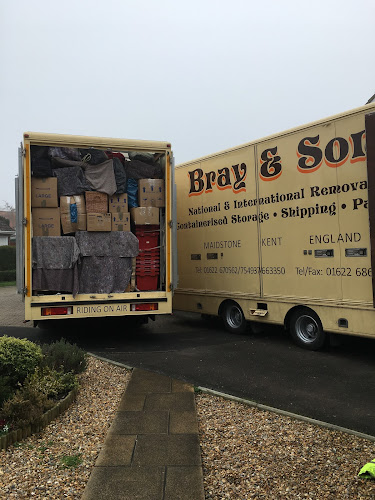 Reviews of Bray & Son Removals in Maidstone - Moving company