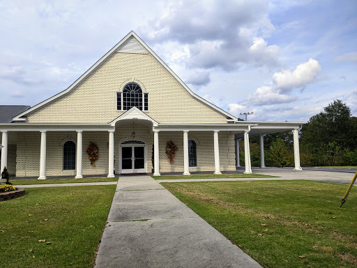 Funeral Home «Worthington Funeral Home Inc», reviews and photos, 405 E Strawberry Blvd, Chadbourn, NC 28431, USA