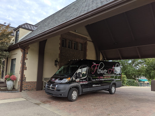 Country Club «Meadowbrook Country Club», reviews and photos, 40941 W 8 Mile Rd, Northville, MI 48167, USA