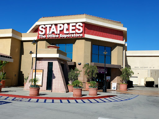 Office Supply Store «Staples», reviews and photos, 213 N Glendale Ave, Glendale, CA 91206, USA