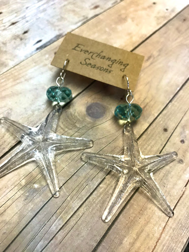 Boutique «Everchanging Seasons Consignment Boutique», reviews and photos, 710 Forest Ave, Portland, ME 04103, USA