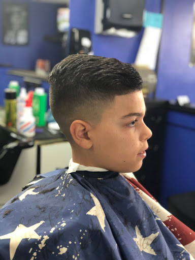 Barber Shop «X Quisite Cut Z Barbershop», reviews and photos, 7324 Kingsgate Way, West Chester Township, OH 45069, USA