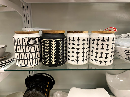 Department Store «Marshalls & HomeGoods», reviews and photos, 4950 Hadley Center Dr, South Plainfield, NJ 07080, USA