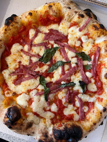 Fiordilatte Pizzeria Italiana - Pizza