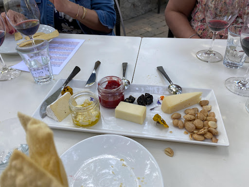 Winery «Simi Winery», reviews and photos, 16275 Healdsburg Ave, Healdsburg, CA 95448, USA