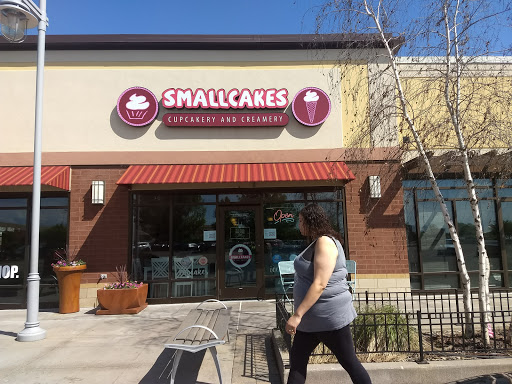 Dessert Shop «Smallcakes Cupcakery and Creamery», reviews and photos, 15624 Pilot Knob Rd, Apple Valley, MN 55124, USA