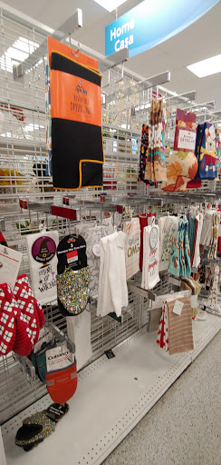 Clothing Store «Ross Dress for Less», reviews and photos, 877 E Baseline Rd, Gilbert, AZ 85233, USA