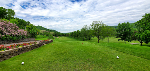 Golf Course «Cedar Valley Golf Course», reviews and photos, 25019 County Rd 9, Winona, MN 55987, USA