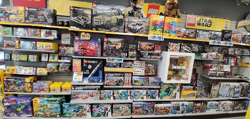 Toy Store «Bricks & Minifigs Salem-Keizer», reviews and photos, 3670 River Rd N, Keizer, OR 97303, USA
