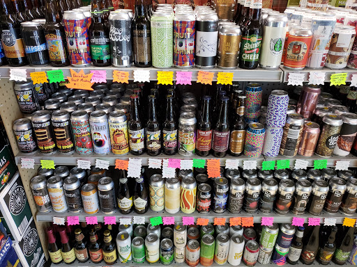 Wine Store «Pauken Wine & Liquor», reviews and photos, 221 Golden Gate Plz, Maumee, OH 43537, USA