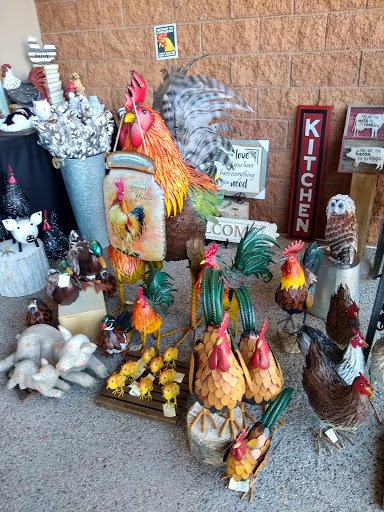 Shopping Mall «Mercado Del Lago Mall», reviews and photos, 8320 N Hayden Rd, Scottsdale, AZ 85258, USA