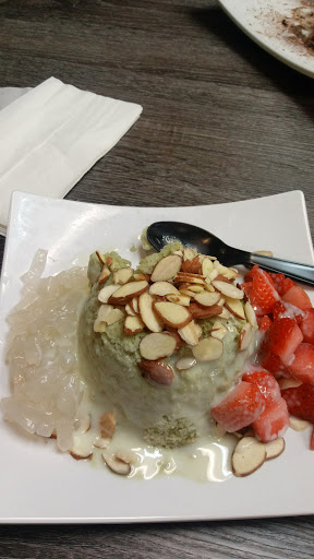 Dessert Shop «Vampire Penguin Shaved Snow and Desserts», reviews and photos, 9135 W Stockton Blvd, Elk Grove, CA 95758, USA