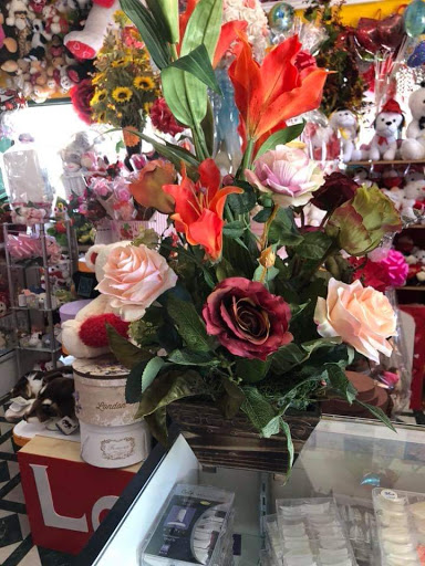 Florist «State Street Flowers & More», reviews and photos, 8401 State St, South Gate, CA 90280, USA
