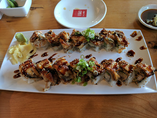 Shopping Mall «Parkway Square Shopping Center», reviews and photos, 16876 Southcenter Pkwy, Tukwila, WA 98188, USA