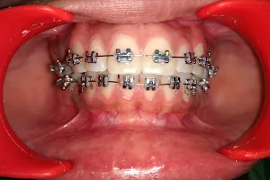 Randhawa Multispeciality Dental Clinic - PREMIERE image