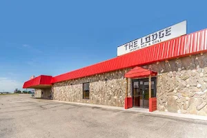 Econo Lodge Inn & Suites image