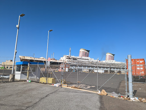 Historical Landmark «SS United States», reviews and photos, Pier 82, Philadelphia, PA 19148, USA