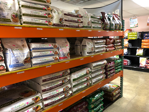 Pet Supply Store «Pet Supply Warehouse», reviews and photos, 5051 Forest Hills Ct, Loves Park, IL 61111, USA